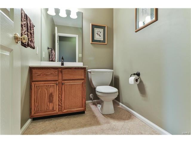 240 Old Stone Ct, O'fallon, MO 63368 photo 26