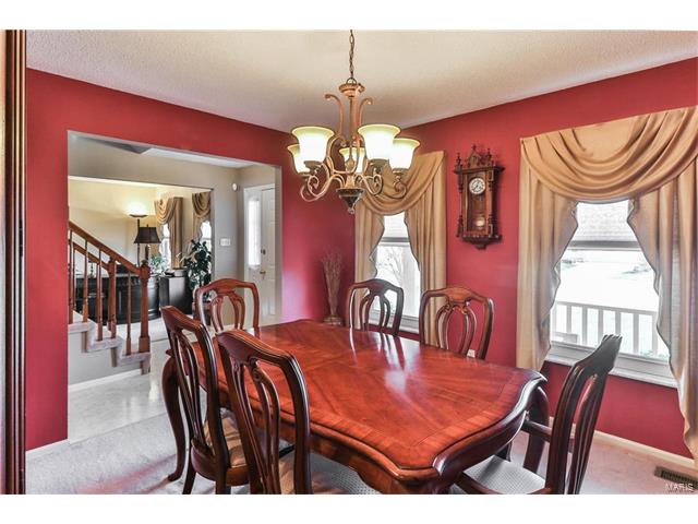 240 Old Stone Ct, O'fallon, MO 63368 photo 10
