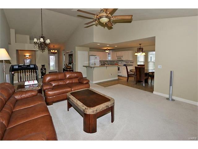 39 Orchid Ct, O'fallon, MO 63366 photo 7