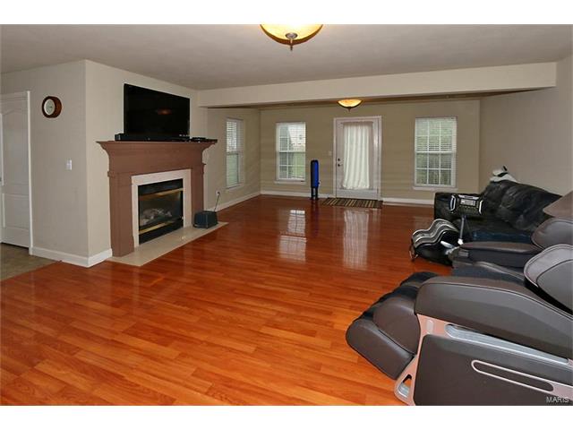 39 Orchid Ct, O'fallon, MO 63366 photo 20