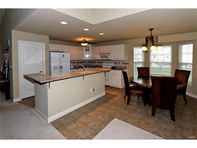 39 Orchid Ct, O'fallon, MO 63366 photo 8