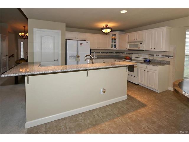 39 Orchid Ct, O'fallon, MO 63366 photo 9