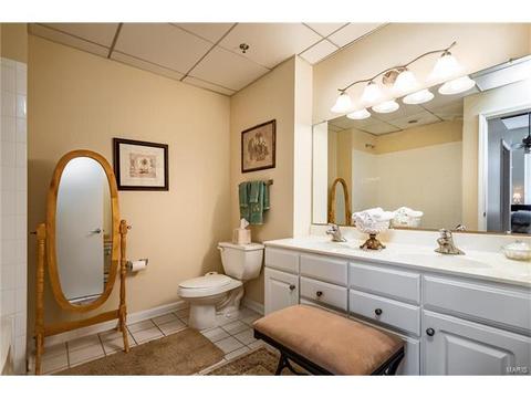 1501 Locust St #404, Saint Louis, MO 63103 photo 12