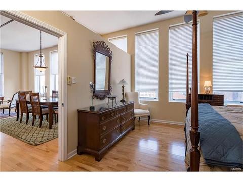 1501 Locust St #404, Saint Louis, MO 63103 photo 11