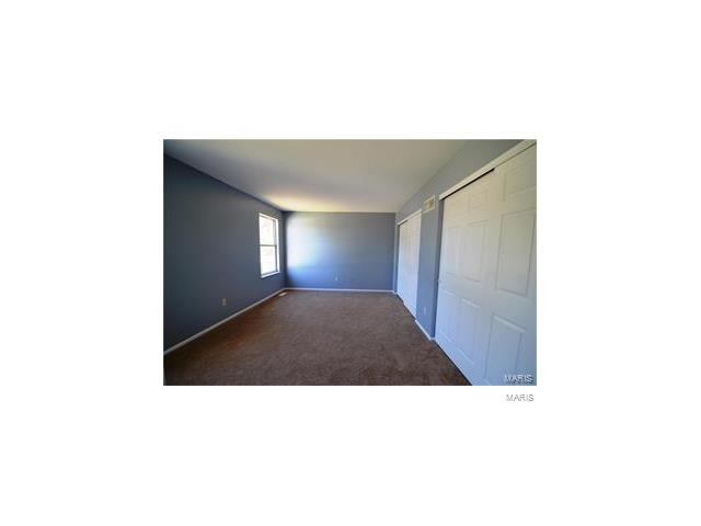 2505 Hidden Meadow Ln, Ballwin, MO 63021 photo 12