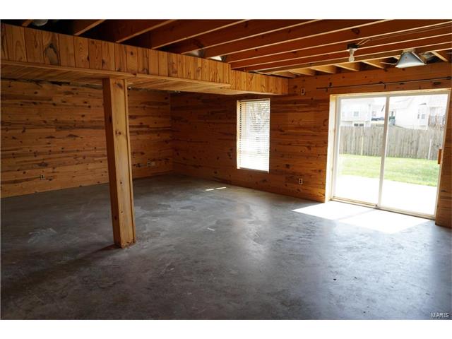 1446 Sunview Dr, O'fallon, MO 63366 photo 18