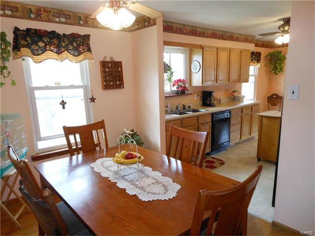 503 Shady Ln, O'fallon, MO 63366 photo 11