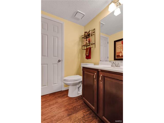 2585 Dunmore Cir, O'fallon, MO 63368 photo 10