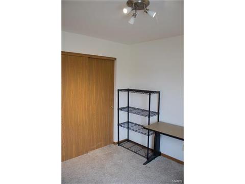 722 Whispering Willow Dr, O'fallon, MO 63366 photo 14