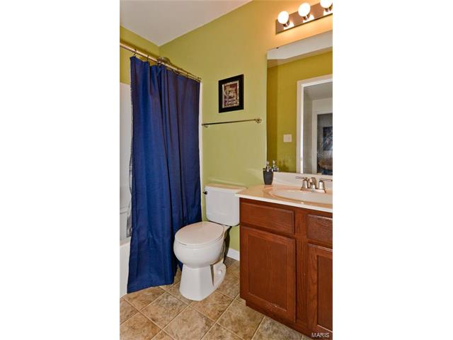 501 Springhurst Pkwy, O'fallon, MO 63368 photo 16