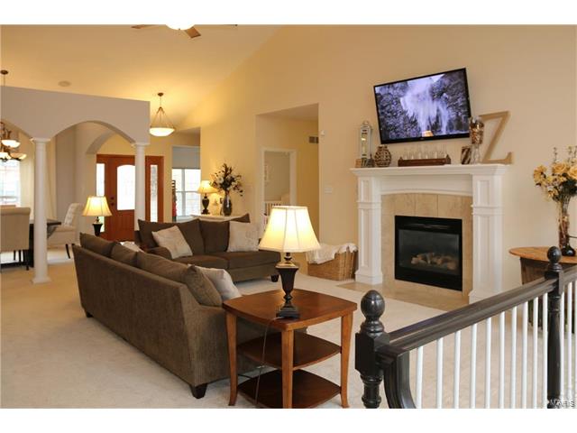 990 Stone Spring Dr, Eureka, MO 63025 photo 8