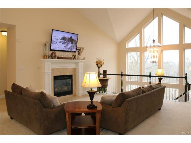 990 Stone Spring Dr, Eureka, MO 63025 photo 6