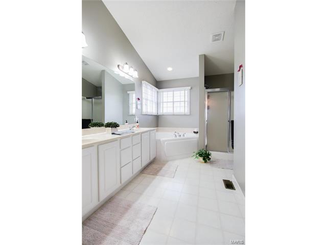 8 Cog Mill Ct, O'fallon, MO 63368 photo 23