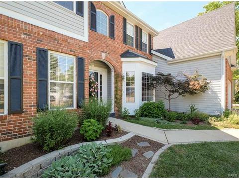 417 Copper Tree Trl, O'fallon, MO 63368 photo 2