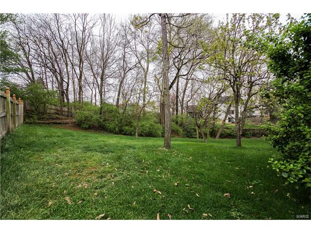 1470 Kentbrooke Dr, Ballwin, MO 63021 photo 35