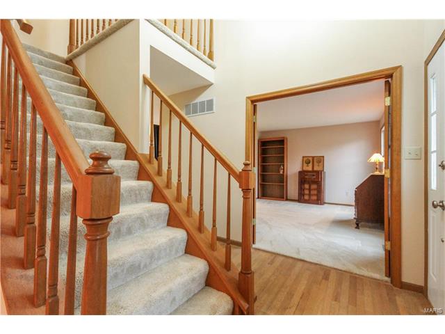 1470 Kentbrooke Dr, Ballwin, MO 63021 photo 6
