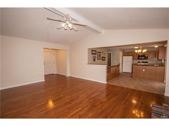 1259 Begonia, O'fallon, MO 63366 photo 8