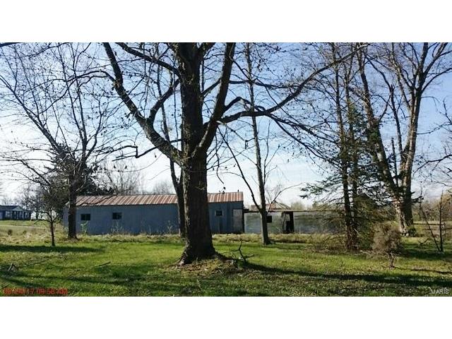 1933 Saint Paul Rd, O'fallon, MO 63366 photo 4