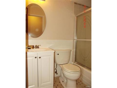 1124 Bromfield, Ballwin, MO 63021 photo 7