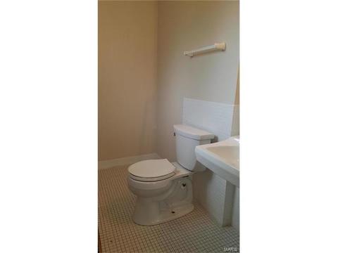 1124 Bromfield, Ballwin, MO 63021 photo 12
