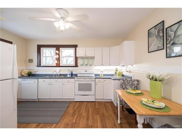 3215 Fee Fee Rd, Bridgeton, MO 63044 photo 10