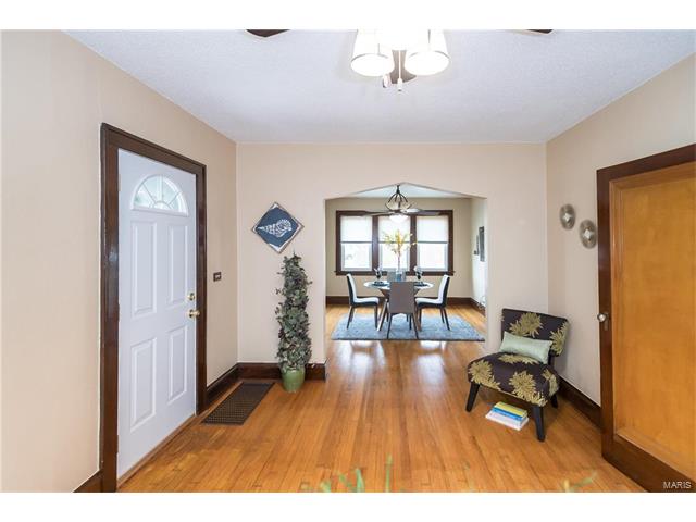 3215 Fee Fee Rd, Bridgeton, MO 63044 photo 5