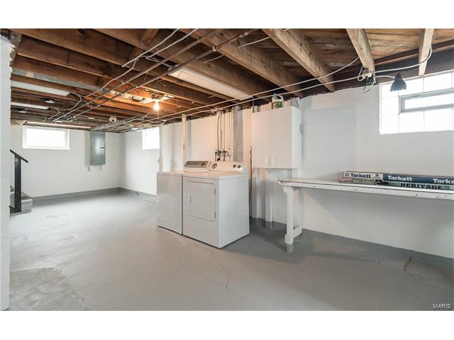 3215 Fee Fee Rd, Bridgeton, MO 63044 photo 15