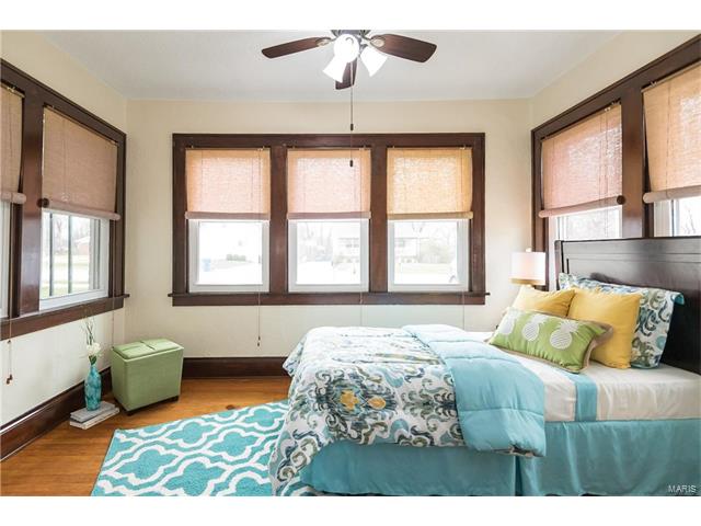 3215 Fee Fee Rd, Bridgeton, MO 63044 photo 14