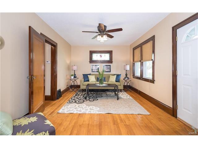 3215 Fee Fee Rd, Bridgeton, MO 63044 photo 3