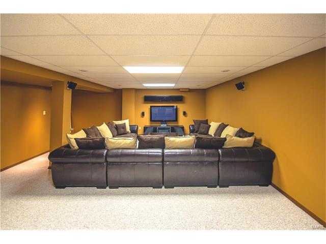 1008 Columbard Dr, Ballwin, MO 63021 photo 28
