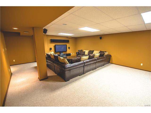 1008 Columbard Dr, Ballwin, MO 63021 photo 27