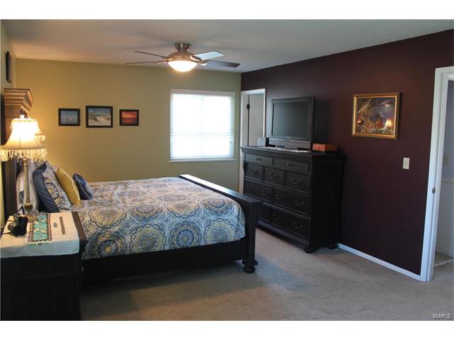 735 Country Stone Ct, Ballwin, MO 63021 photo 15