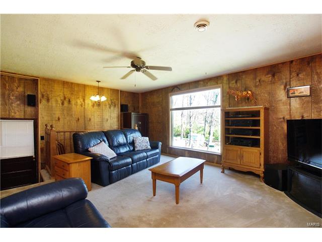 230 New Ballwin Rd, Ballwin, MO 63021 photo 9