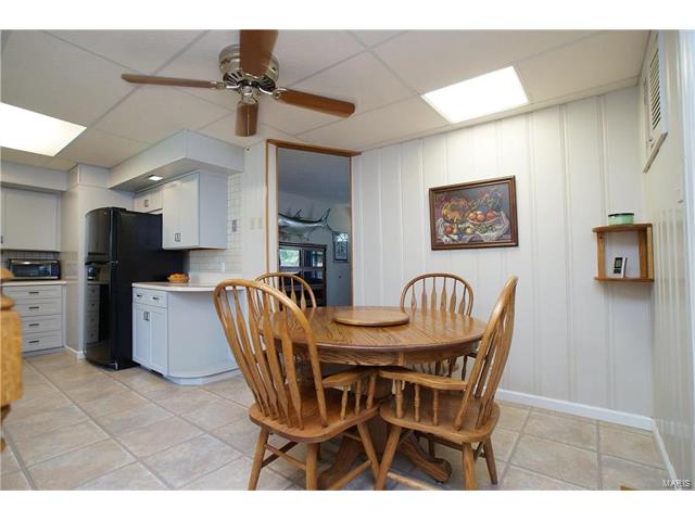 230 New Ballwin Rd, Ballwin, MO 63021 photo 7