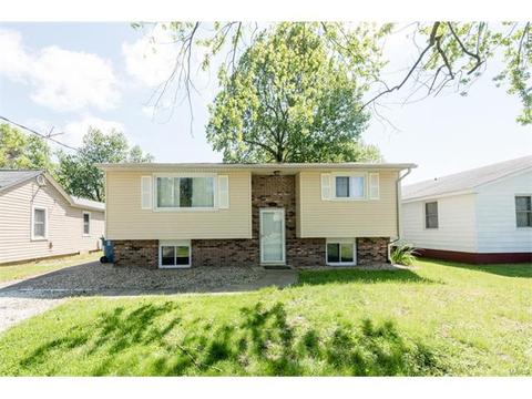 129 Hampton St, Bethalto, IL 62010 photo 1