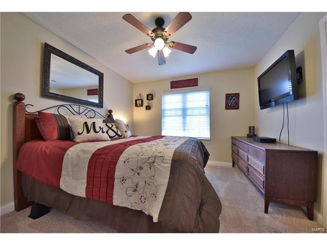 2504 Breezy Point Ln, O'fallon, MO 63368 photo 12