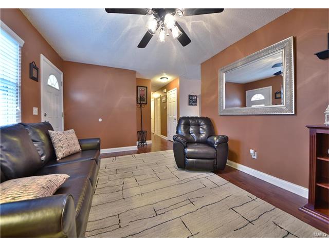 2504 Breezy Point Ln, O'fallon, MO 63368 photo 8