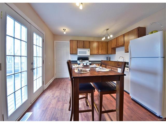 2504 Breezy Point Ln, O'fallon, MO 63368 photo 10