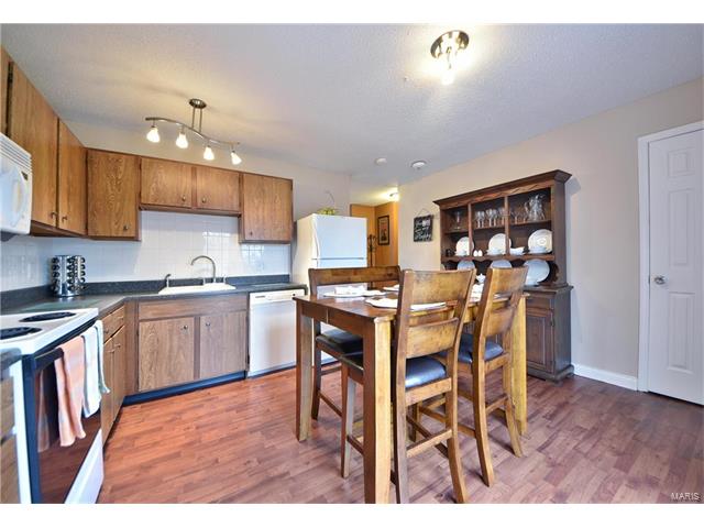 2504 Breezy Point Ln, O'fallon, MO 63368 photo 3