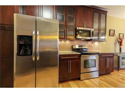 2 Eagle Cove Ln, Saint Charles, MO 63303 photo 17