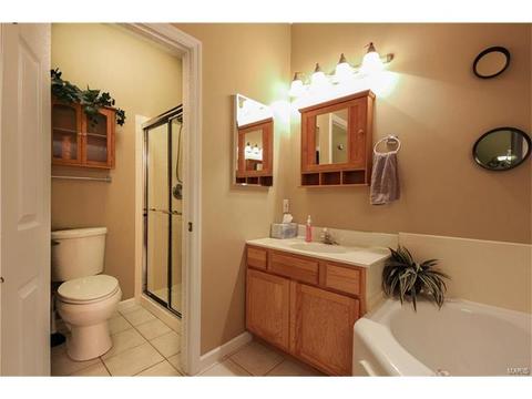 2 Eagle Cove Ln, Saint Charles, MO 63303 photo 20
