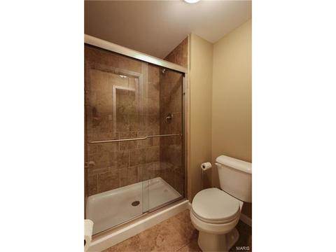 2 Eagle Cove Ln, Saint Charles, MO 63303 photo 28