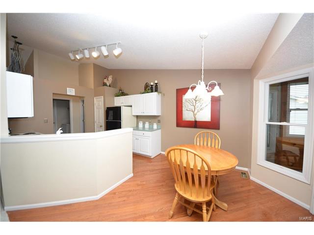 2145 Ingalls Cir, O'fallon, MO 63368 photo 6