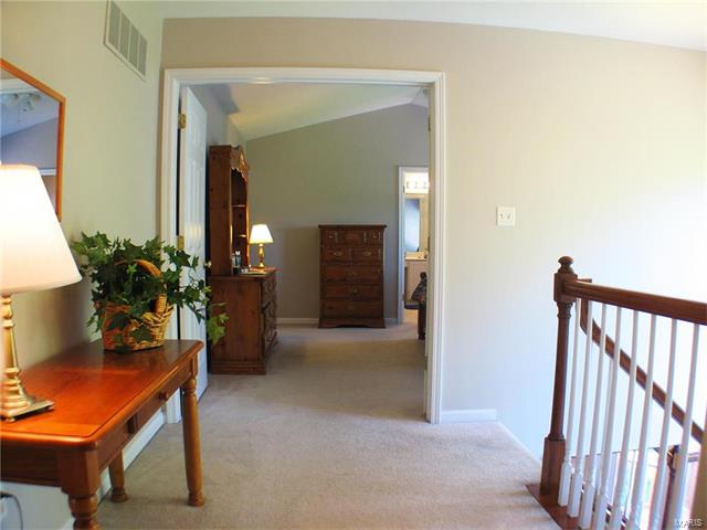 705 Whispering Frst, Ballwin, MO 63021 photo 20