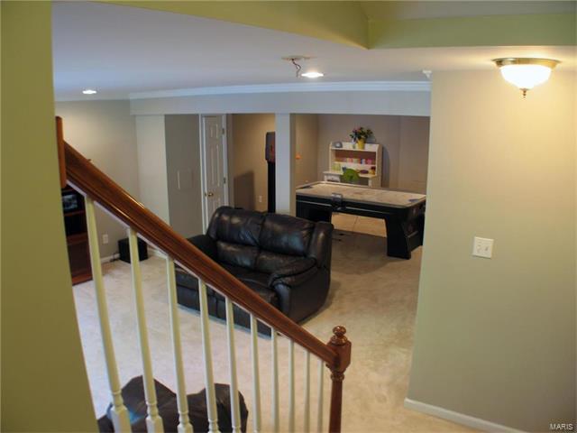 705 Whispering Frst, Ballwin, MO 63021 photo 12