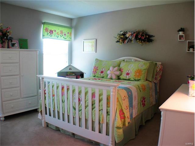 705 Whispering Frst, Ballwin, MO 63021 photo 21