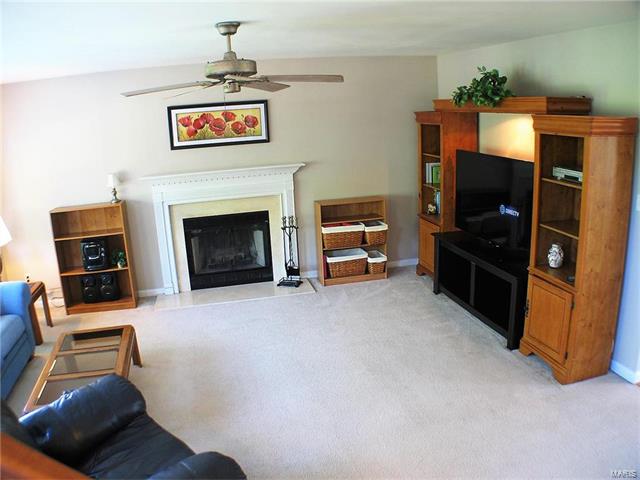 705 Whispering Frst, Ballwin, MO 63021 photo 11