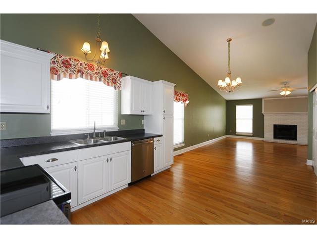 16716 Hickory Crest Dr, Wildwood, MO 63011 photo 6