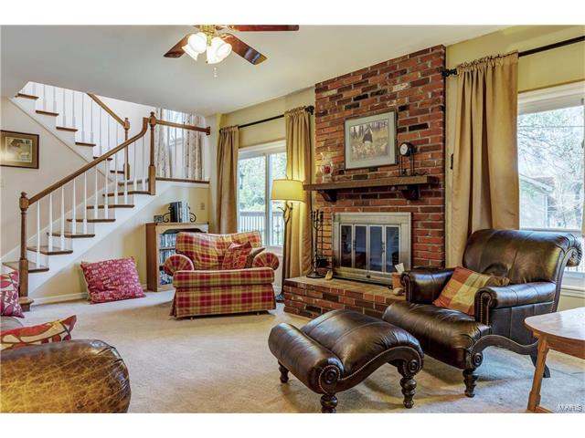 601 Huntley Heights Dr, Ballwin, MO 63021 photo 11