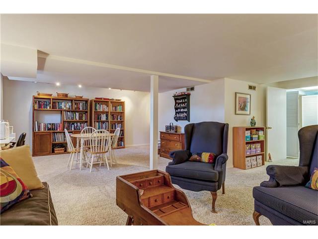 601 Huntley Heights Dr, Ballwin, MO 63021 photo 33